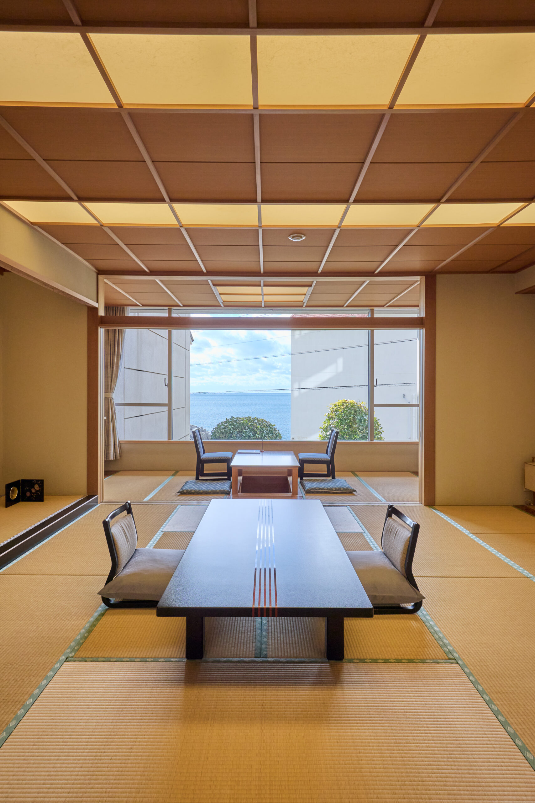別館「花の館椿」和室（低層階）2